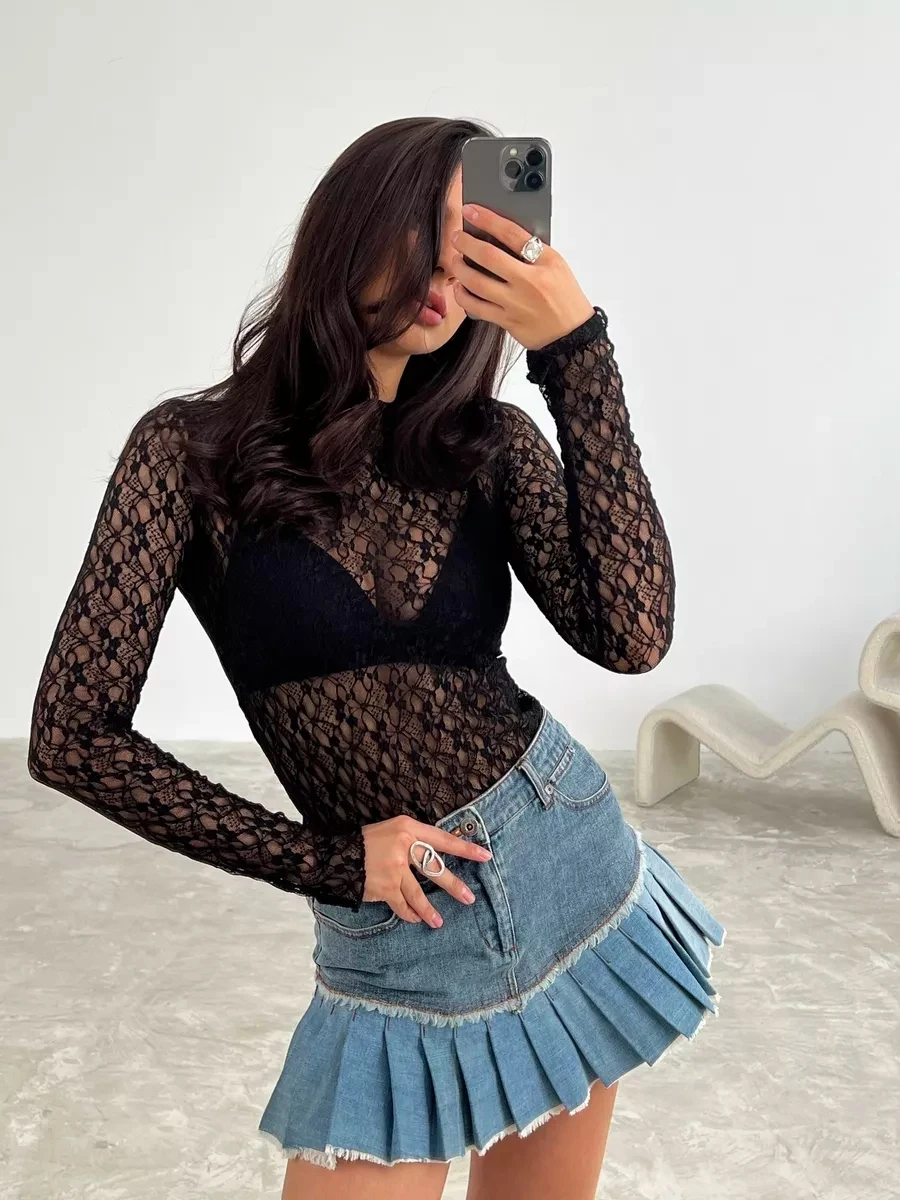 Women\'s Y2k Sexy Club lace mesh Long Sleeve Blouse with wavy edges slightly translucent short fit slim fit outerwear Top