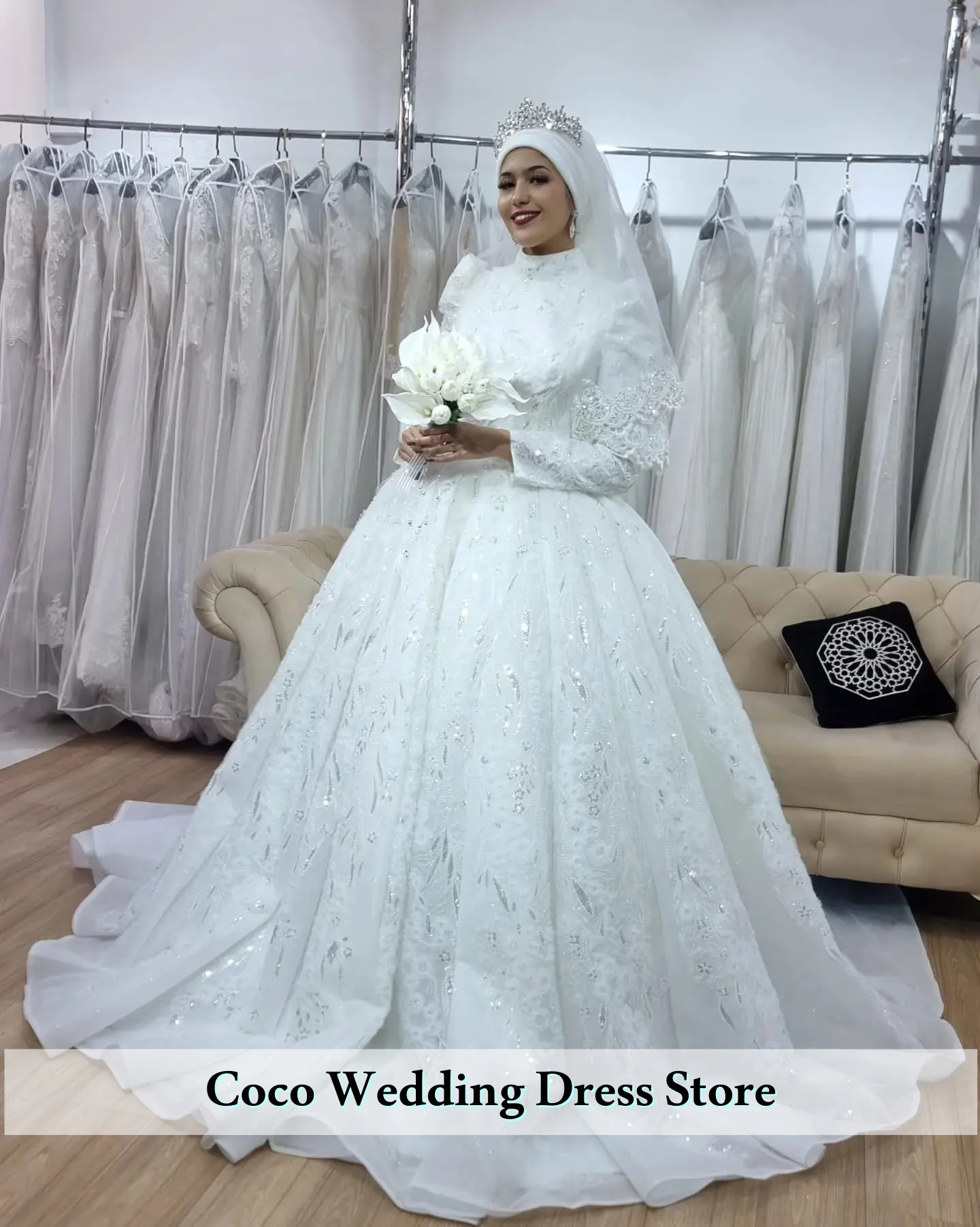 Maßgeschneiderte Luxus Muslimischen Stehkragen Applikationen Perlen Hochzeitskleid Lange Ärmel Kirche Land Brautkleider Vestina De Novia