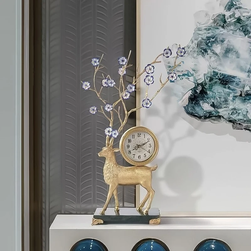 Sika deer ornament sitting clock living room wine cabinet entrance desktop decoration table clock desktop