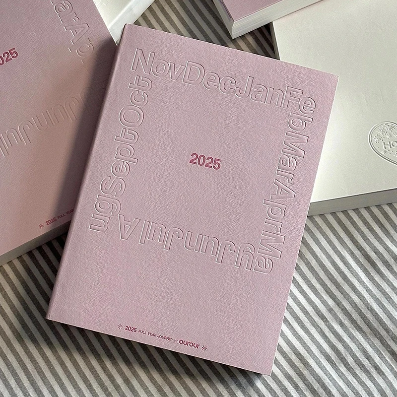 

Simplified Handbook 2025 Business Schedule Student Daily Planner 365-day Record Book Notepad Thickened PU Embossed Memo Calendar