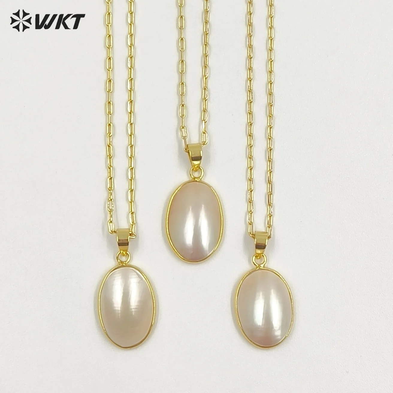 

WT-JN384 Beach-Style Collar Chain With Natural Texture Mabe White Shell Oval Shape Pendant Fine Women Necklace