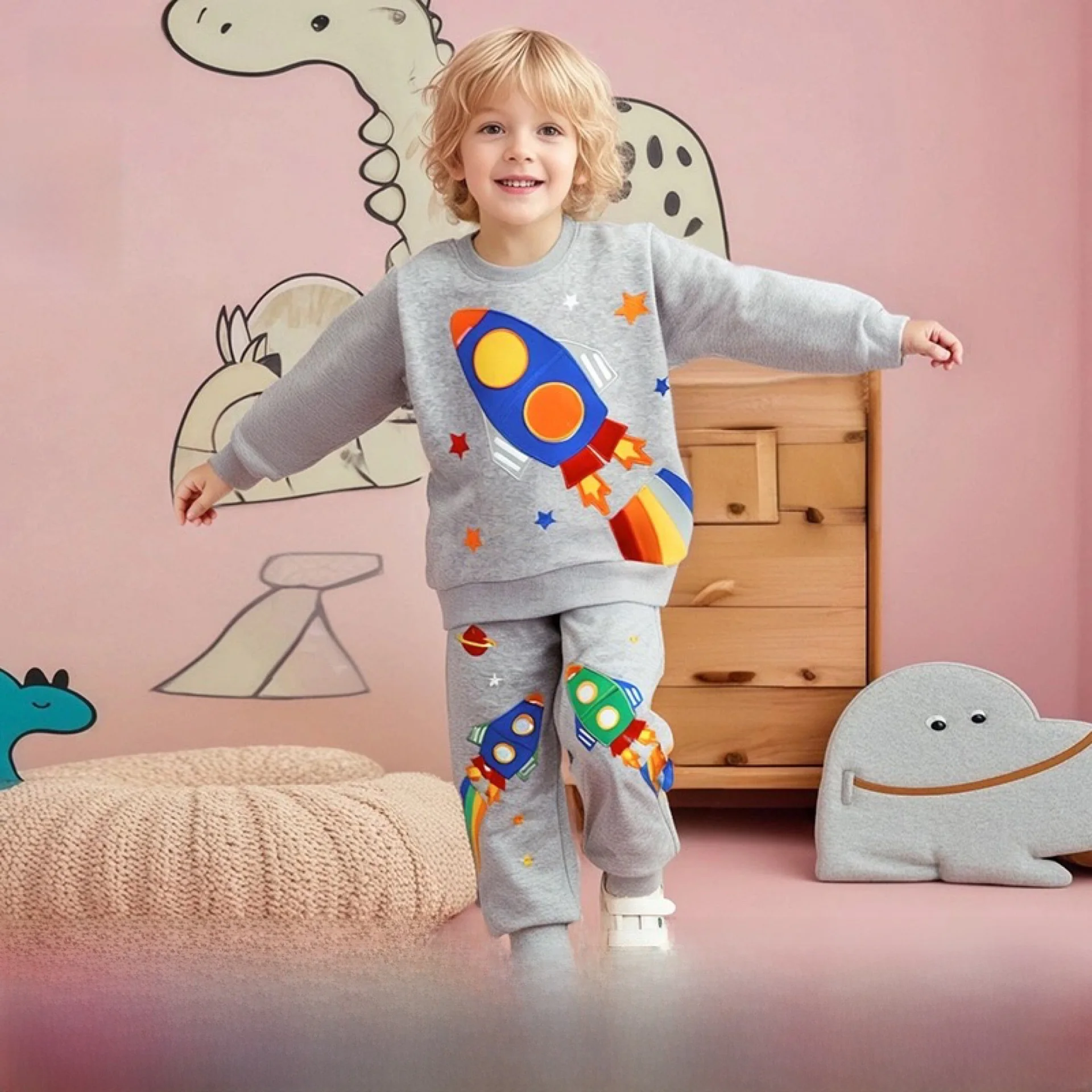 

Детский комплект Little Maven Cartoon Roet, осенний комплект одежды для мальчиков, трансграничная детская одежда, комплект из хлопка, 00% комплект из нескольких предметов