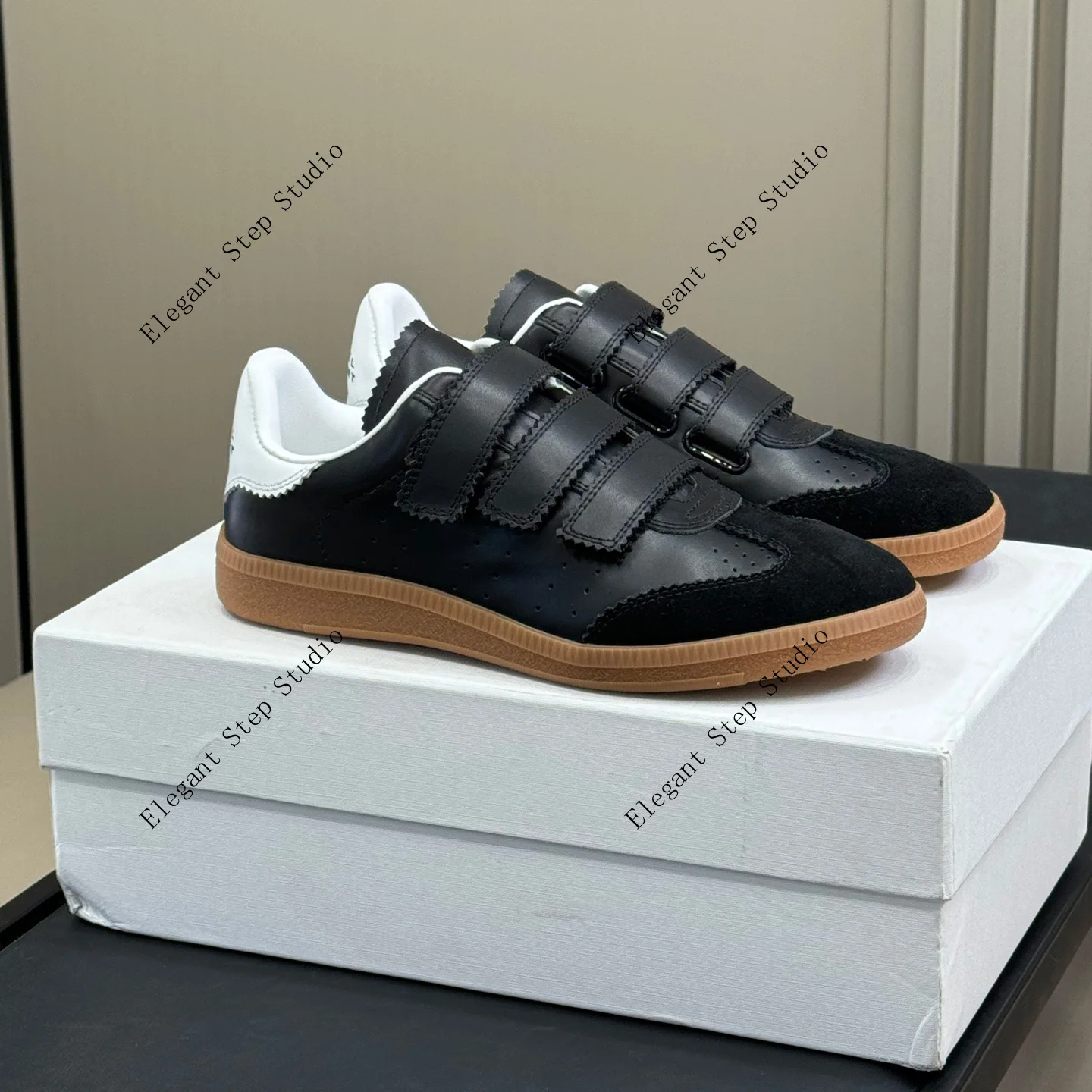 

Women's Shoes Low-top Leather Sneakers Padded Tongue Rubber Outsoles