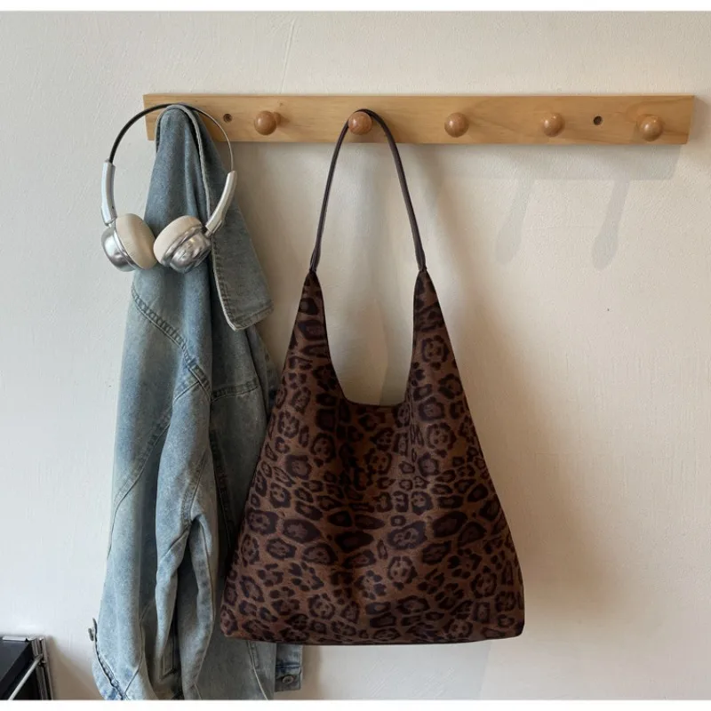 Neue Retro Casual Schulter Tasche Trendy Mode Unterarm Tasche Große Kapazität Leopard Print Tote Tasche Frauen