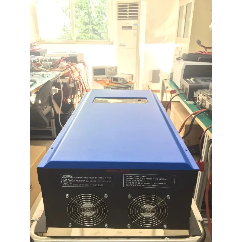 18KW 48Vdc خارج الشبكة منخفضة التردد عاكس الطاقة الشمسية 120 فولت/240Vac سبليت المرحلة نقية شرط لموجة العاكس شاحن الخيار WiFi/GPRS