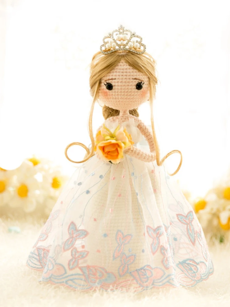 Susan's Family Crochet DIY Kit Bride&Groom Wedding Crochet Doll Yarn Materials Package Chinese Instructions Without Video