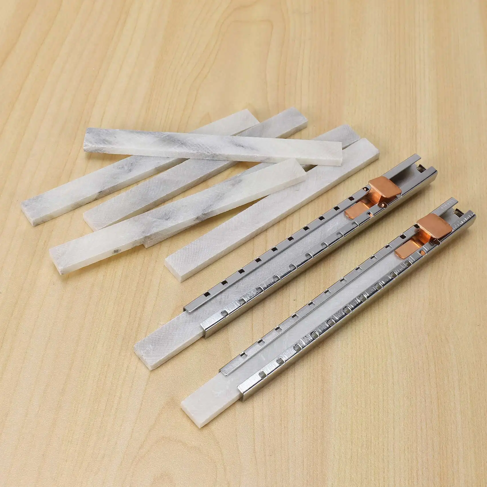 ABMI-4 Soapstone Holder With 12 Flat Set/Mark White Clear And Removable Markings On Steels Quality Soapstone Pens For Welding,