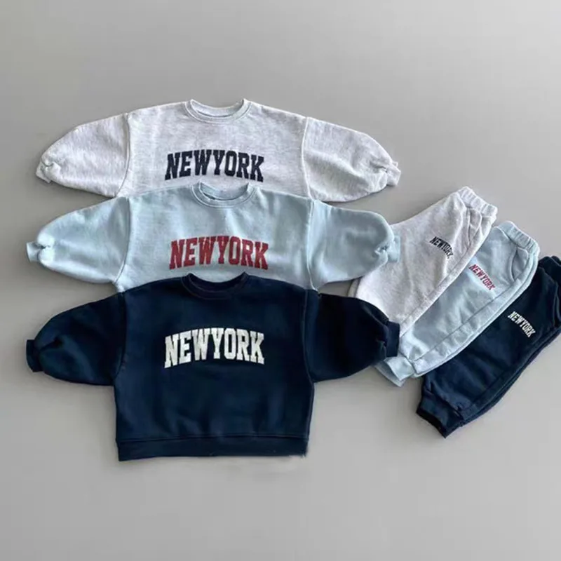 Autumn and winter new men\'s and women\'s baby round-neck sweatshirt letter casual long-sleeved sweatshirt trousers two-piece set