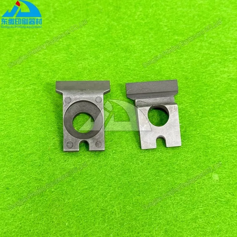 1-piece-cylinder-gripper-pad-for-kba-105-printing-machinery-spare-parts-gripper-pad-p0051390-gripper-pad