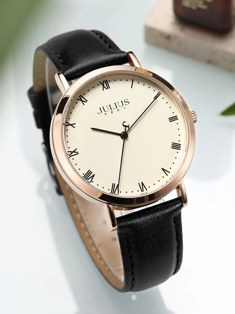 

Elegant luxurywomen's fashion casual ladies quartz watch retrostudent women's watch literary allmatch quartz watch original gift