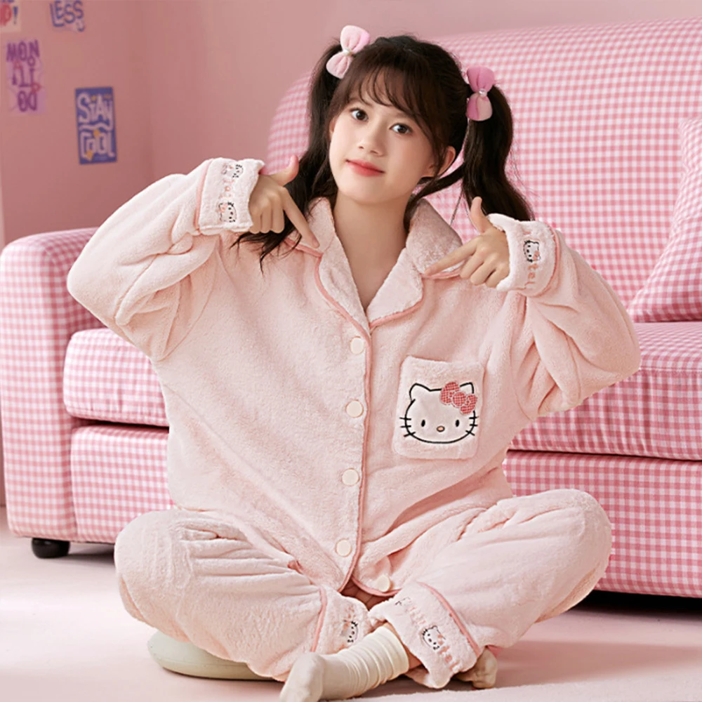 

Детский фланелевой пижамный комплект с героями мультфильмов, утепленный мягкий кардиган с вышивкой, брюки, бархатный кавайный милый домашний костюм для родителей и детей