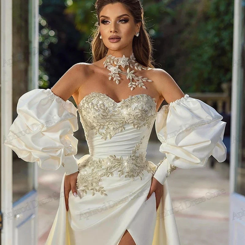 Royal A-Line cetim vestidos de casamento, vestidos nupciais, Bordados Puff mangas Robes, sem alças, sem encosto, alta fenda