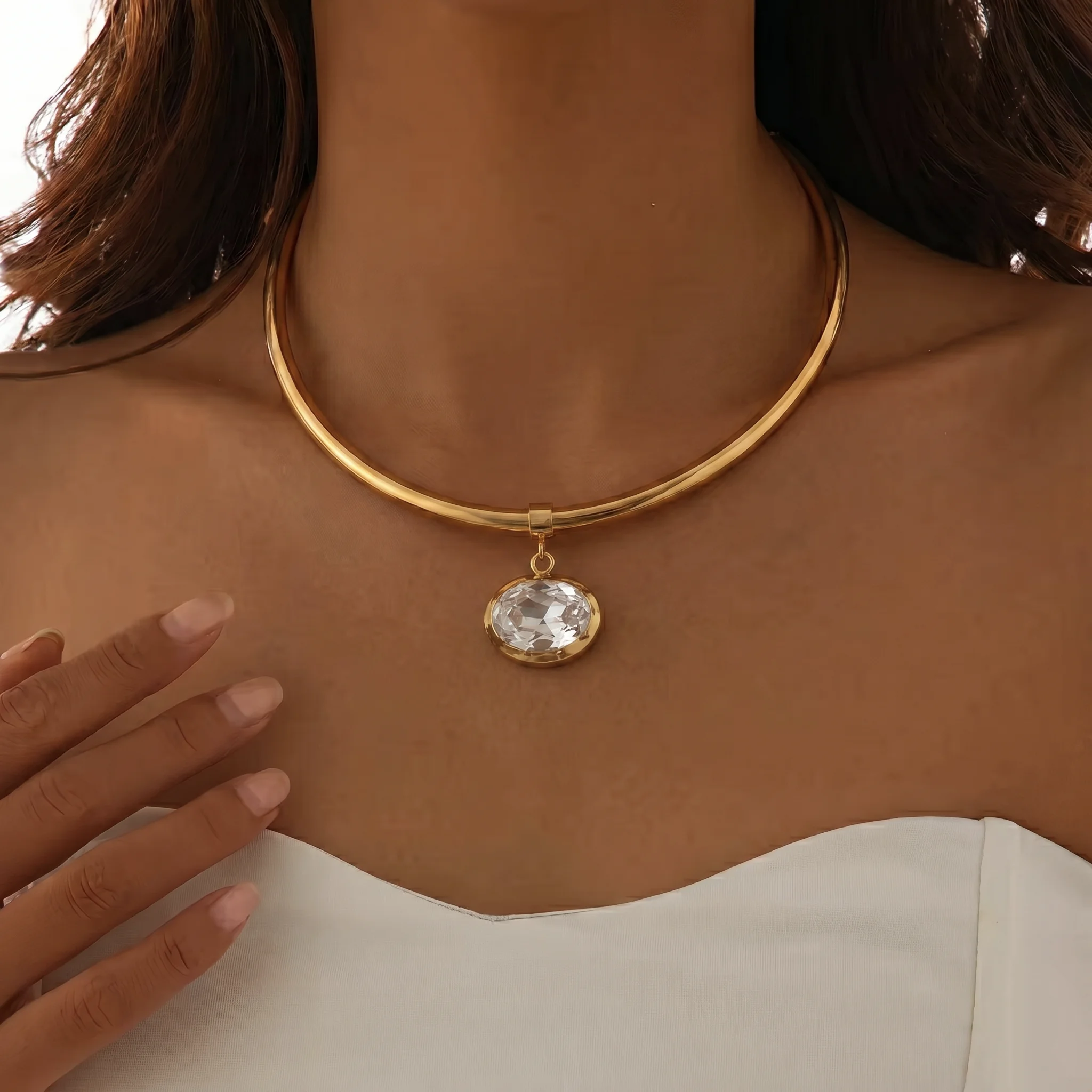 

DOREMI 4mm Rough Opening Necklace Choker 18K Gold Plated Titanium Steel Elliptical White Diamond Pendant Torques Choker