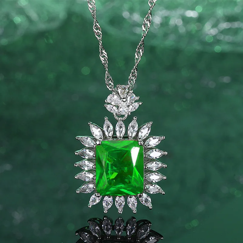 

PT950 Platinum Artificially Cultivated Gemstone Emerald Blue Red Necklace Pendant Light Luxury Retro Women's Evening Dress