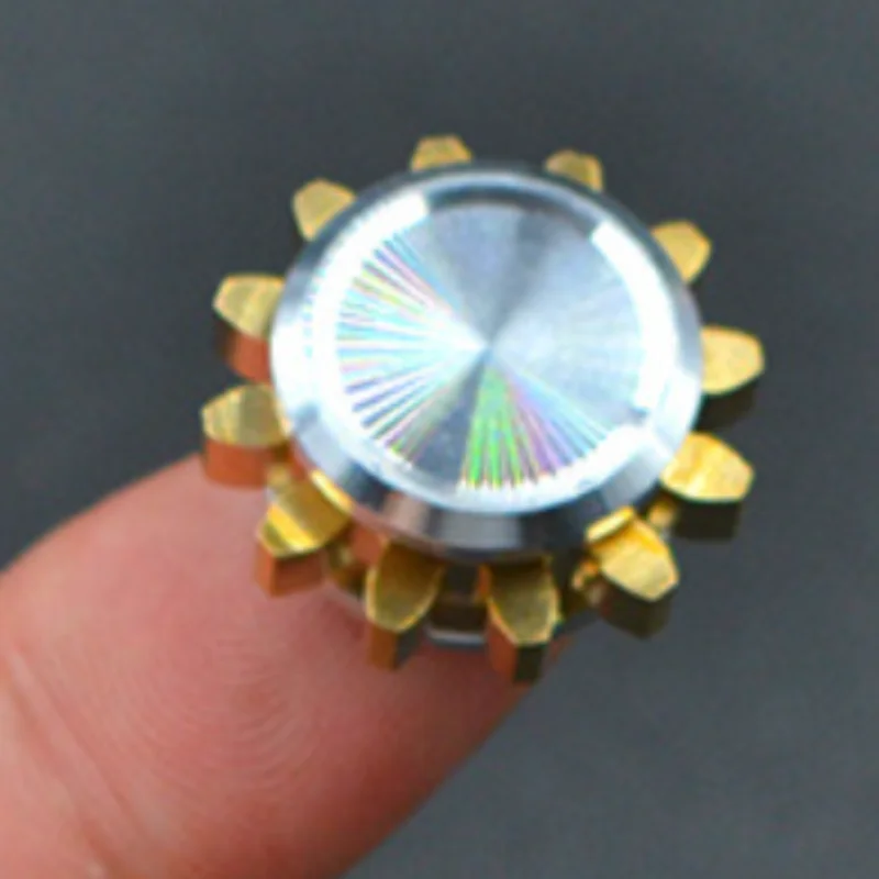 DIY Precision Metal Model Fingertip Spinner Brass Magic Cube Gear Fighting Rotating Birthday Decoration Decompression Toy