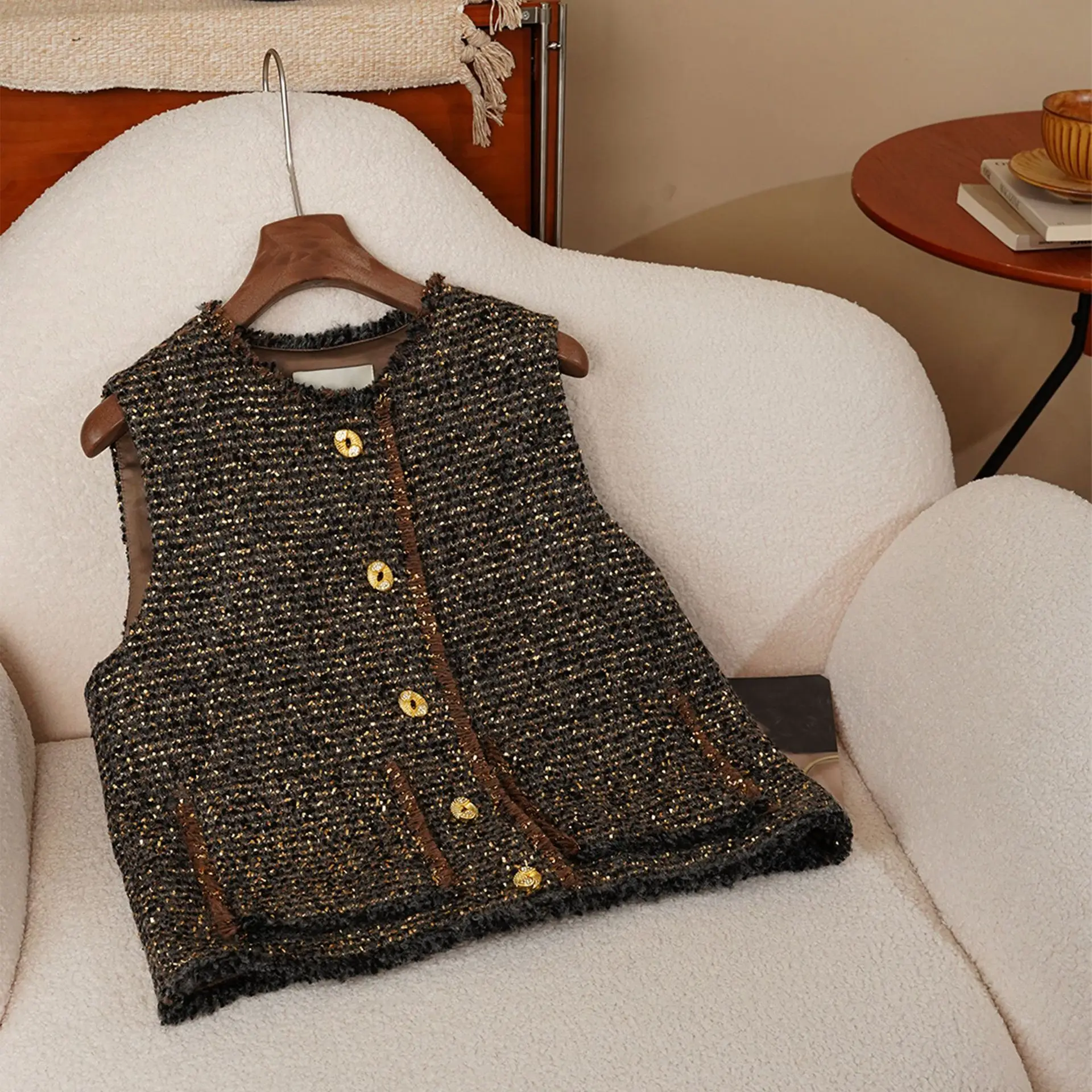 

2025 Coffee Color Wool Blend Women's Vest Small Fragrant Style Gold Silk Luster Round Neck Fringed Sleeveless Waistcoat Female