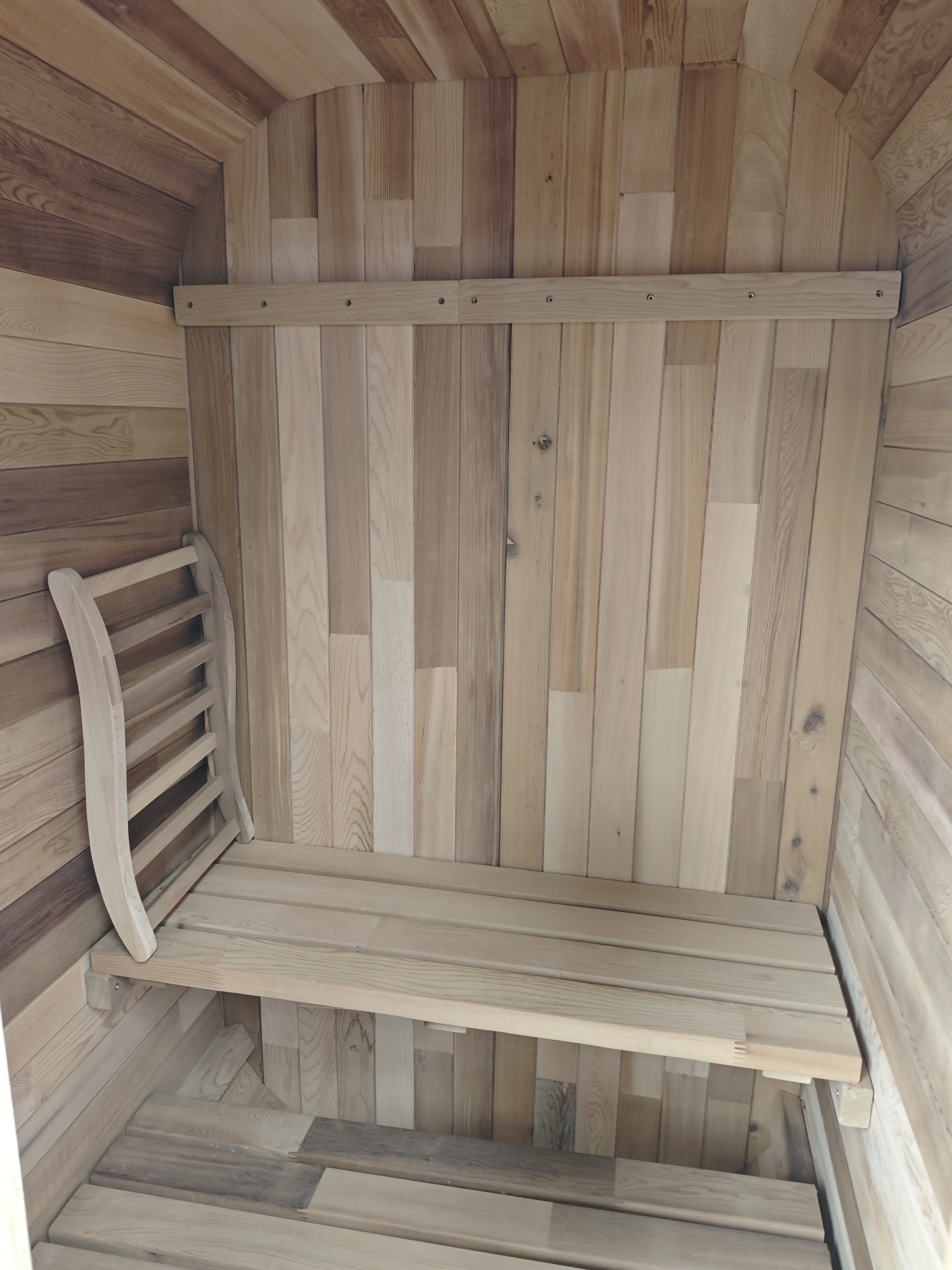 New Design Outdoor Red Cedar Wet Steam Cube Sauna Room with Harvia Sauna Stove