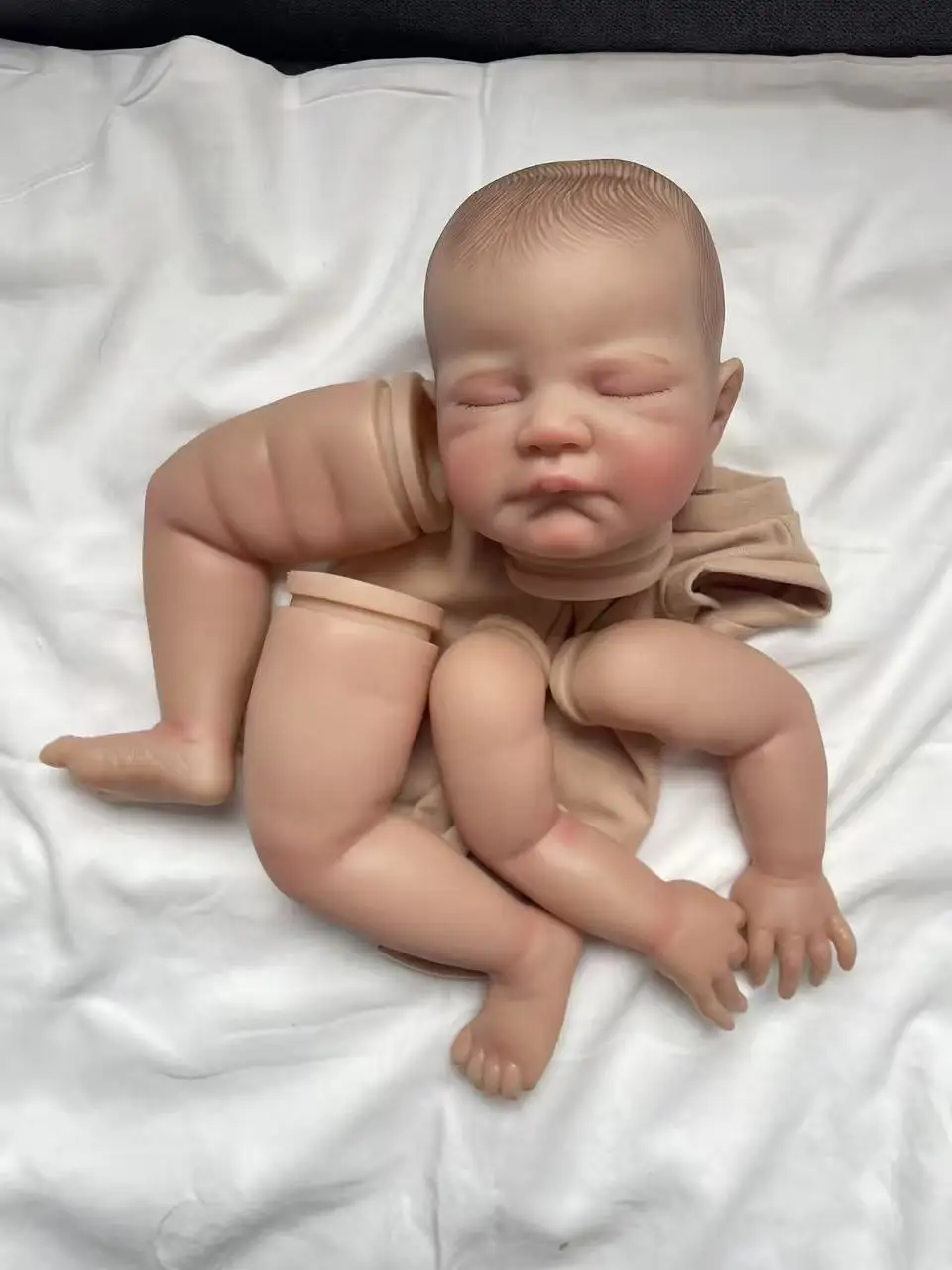 

20-дюймовая уже окрашенная кукла реборн, детали для спящего ребенка, 3D-картина с видимыми венами и тканевым корпусом в комплекте