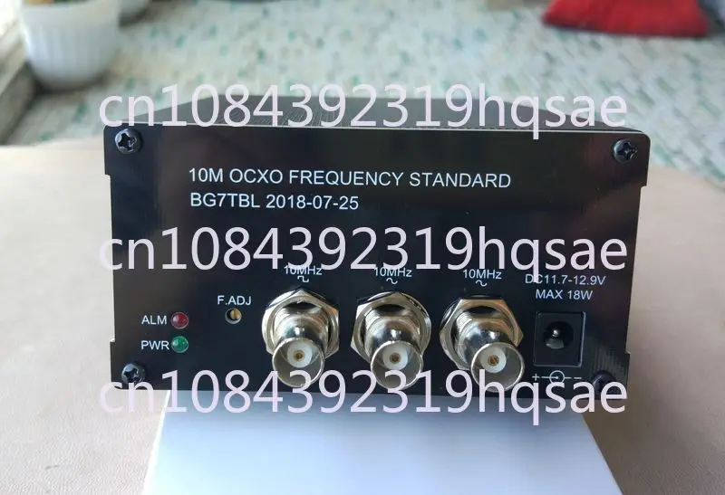 10M Frequency Reference, 2 Sine Wave, 1 Square Wave Output