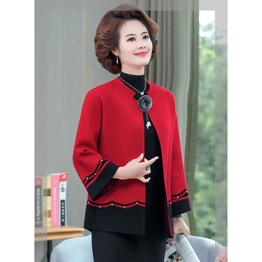 2023 New Spring Autumn Mother Sweater Knitted Cardigan   Jacket Noble Elegant Womem Sweater Coat Middle Aged Female Knitwear Top