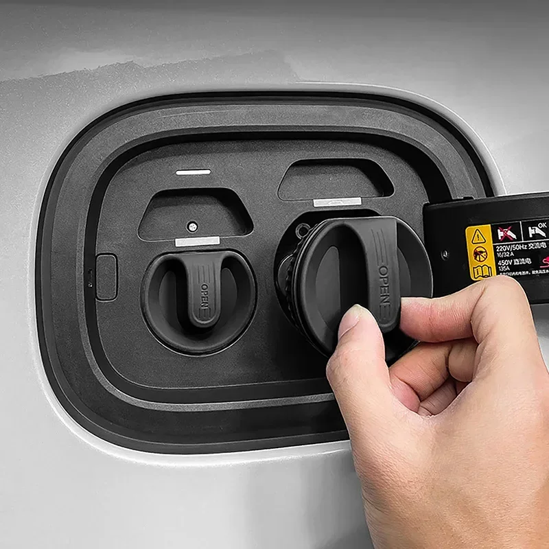 

New Energy Vehicles Charging Port Magnetic Sealing Covers Waterproof Anti-Dust Car Silicone Covers Fit For ZEEKR 001 2022-2024