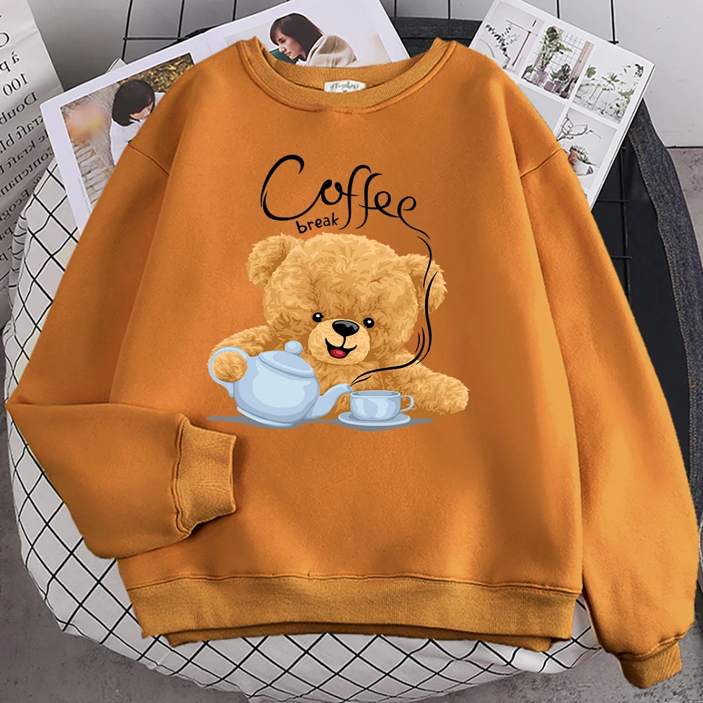 Street Casual Womens Sweatshirt Coffee Break Teddy Bear Making Coffee Print Hoodies Loose Soft Pullovers Crewneck Fleece Clothes