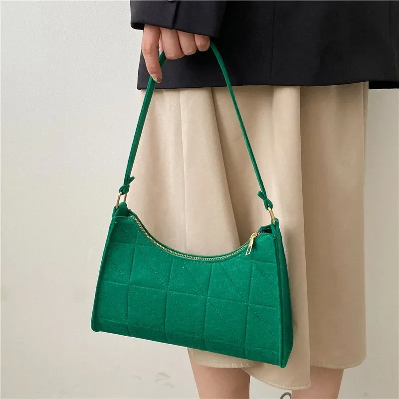 Borse a tracolla semplici alla moda sotto le ascelle Borsa per ascelle con texture di personalità Borse casual in tinta unita Borsa a tracolla tote da donna