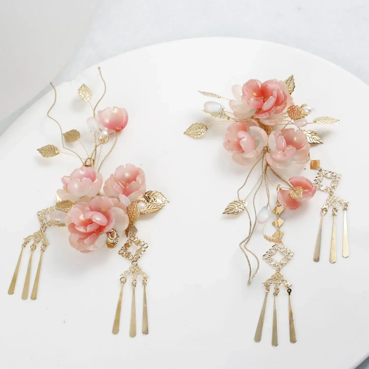 

Hibiscus flower glazed hairpin heavy industry fringed hairpin Hanfu antique hair accessories