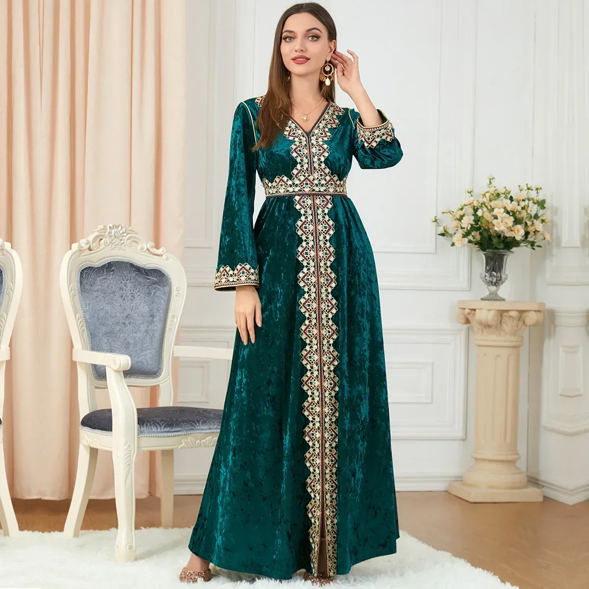 Abayas musulmanes pour femmes, robe indienne de Dubaï, robe musulmane en velours côtelé, robe brodée, robe fendue à manches longues, mode de luxe