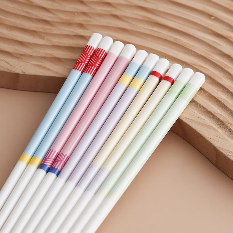 

Ceramic Chopsticks Macaron Color Bump Design Girl Heart Color Ins Household Ceramic Chopsticks Set of 5 Pairs Gift Box