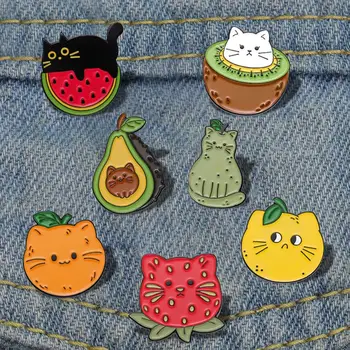 Obst Katze Emaille Pins Benutzerdefinierte Broschen Anstecknadeln Erdbeere Wassermelone Birne Katze Lustiger Schmuck Geschenk für Kinder Freunde