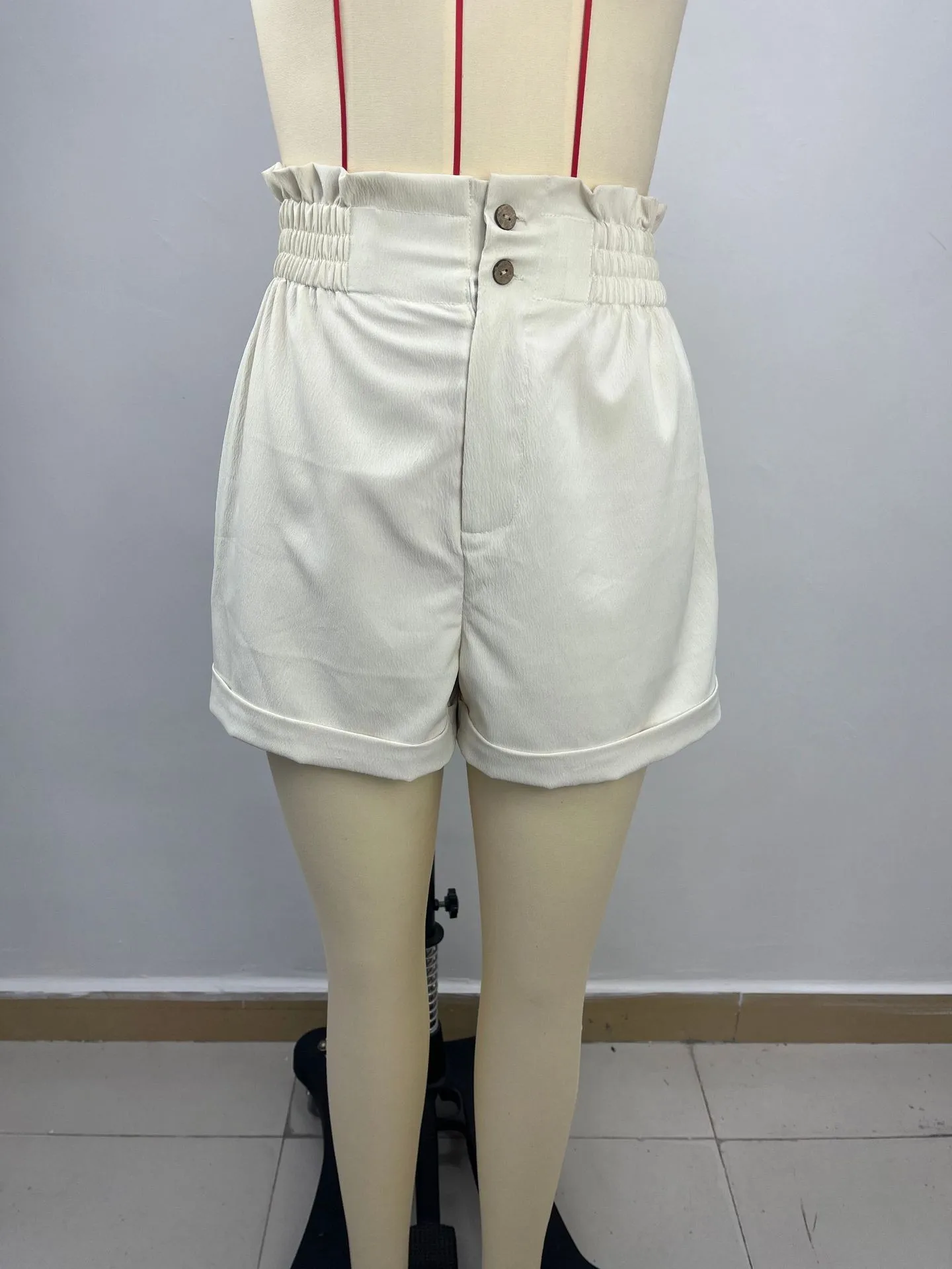 Women's Solid Color Elastic Waist Straight Leg Capri Shorts with Button Zipper Pockets for Travel Camping Streetwear Everyday