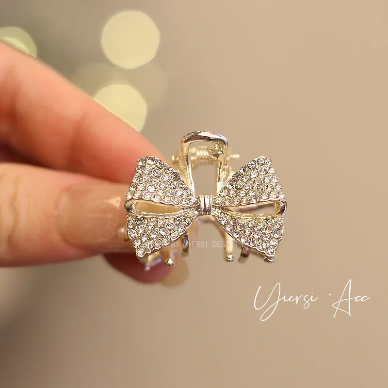Винтажный-бант-со-стразами-коготь-для-волос-мини-размер-маленькая-заколка-для-волос-для-женщин-и-девочек-ретро-стиль-принцессы-тонкие-волосы-нескользящие