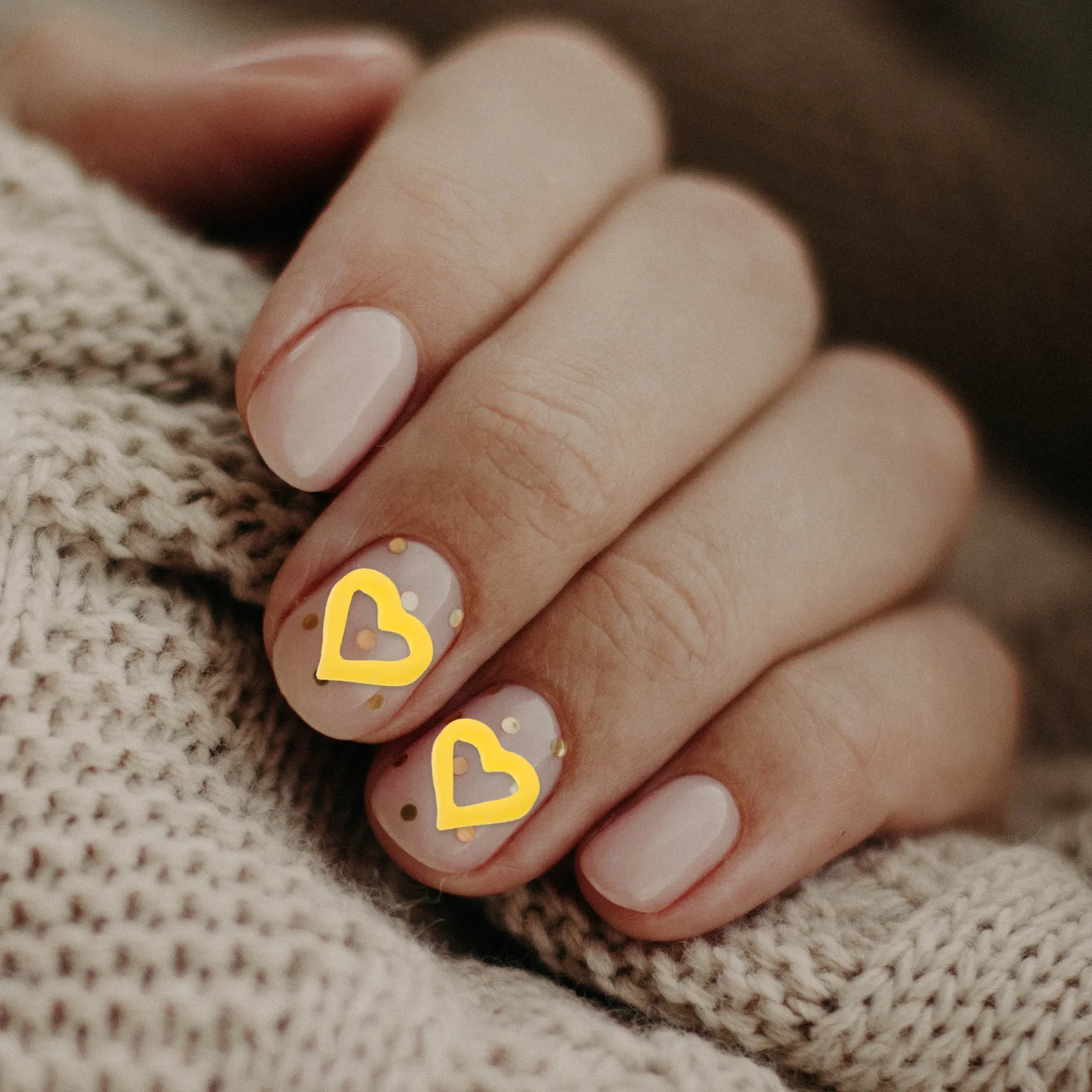 

150Pcs Colorful Resin Heart Star Nail Charms 3D Nail Studs DIY Manicure Decorations Craft Supplies Heart Manicure Decorations