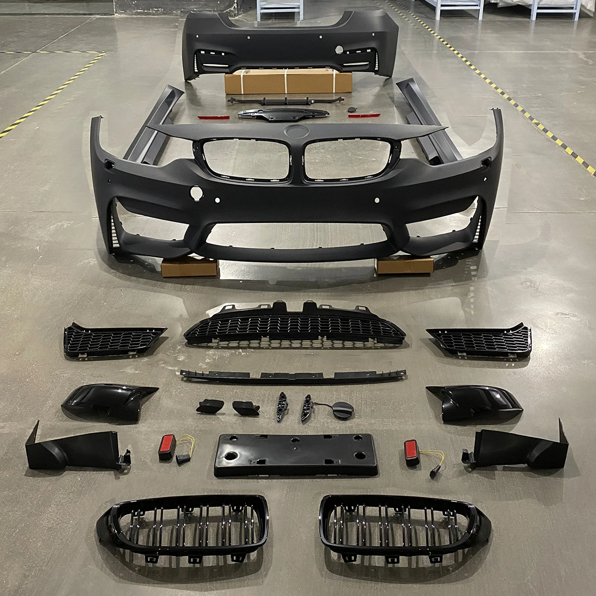 High quality auto bumpers body kit for BMW 4 SERIES F32 2014-2020 change to M4 refit bodykit.