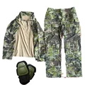 suit-with knee pads
