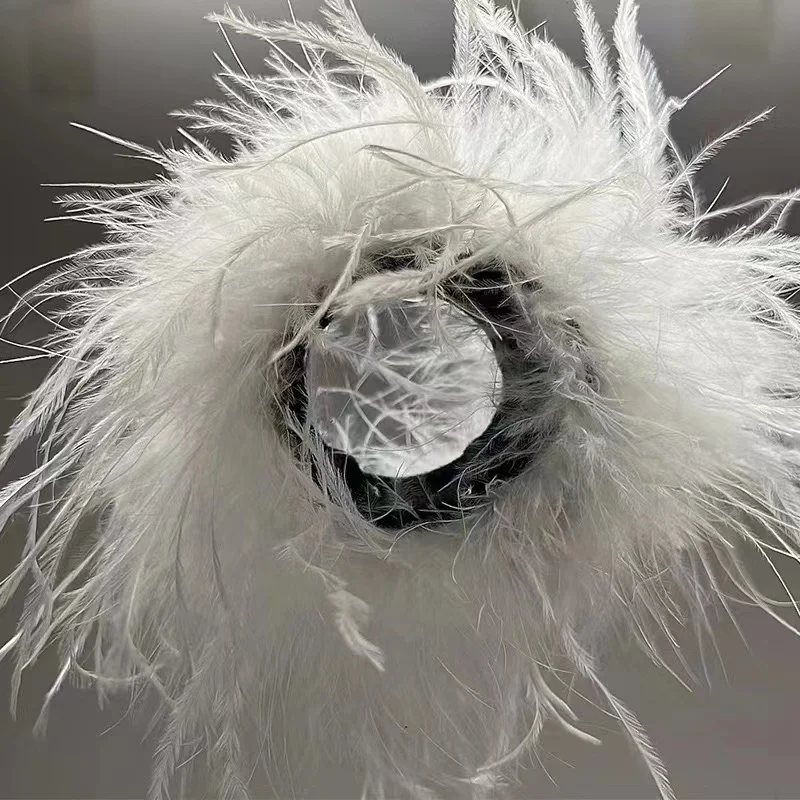 Real Fur White Ostrich Feather Cuffs Blazer Women Feather Wrist Cuffs  Plumes Cuff Snap Bracelet 2023 Fashion Accessories