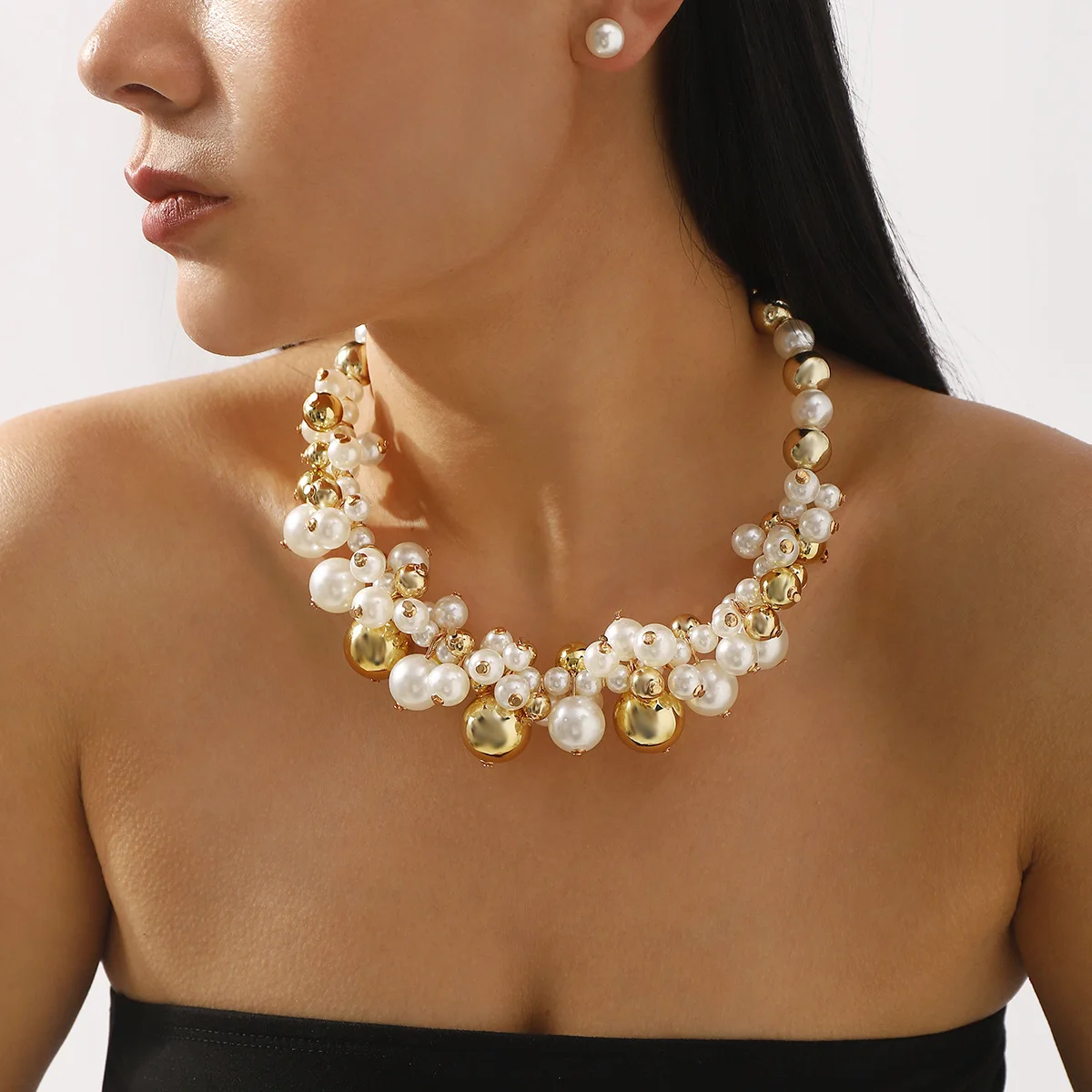 Luxury niche exaggerated large and small pearl necklace