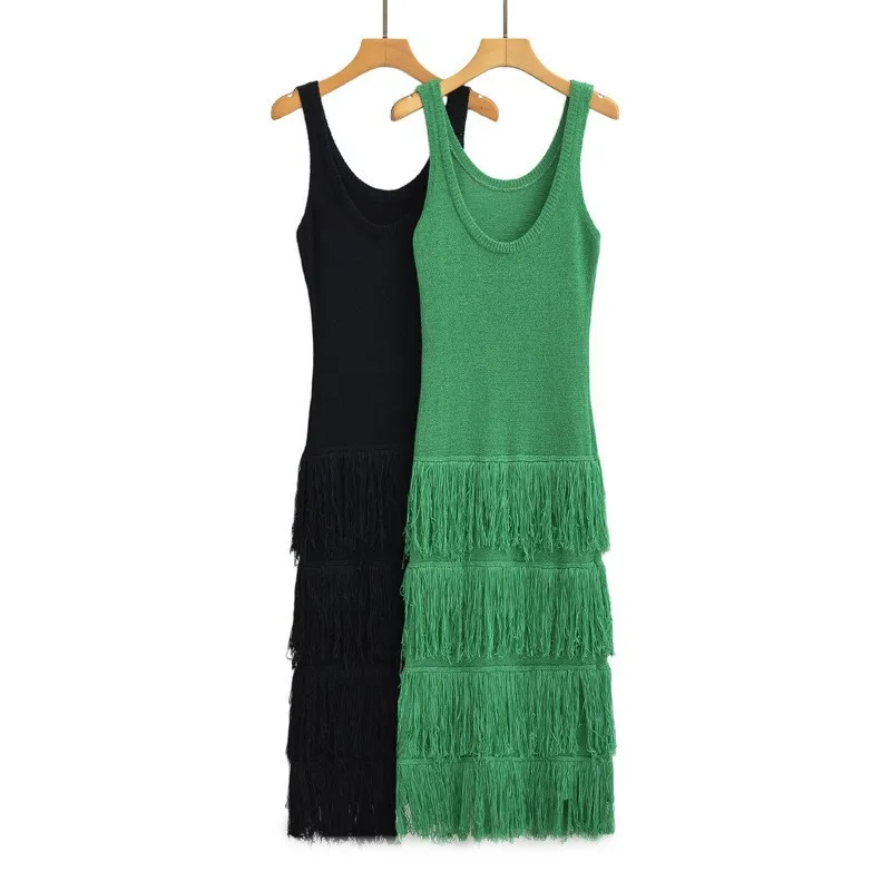 

Summer New Solid Color Hem Tassel Knit Suspender Dress with Suspender and Backless Fashion Dress