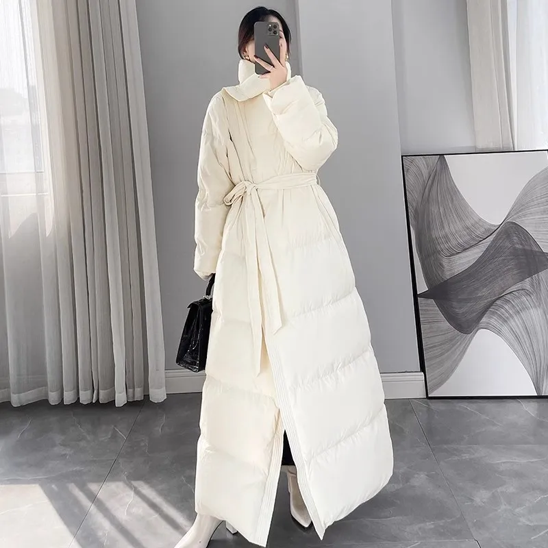 2024Winter New Female Thicken Extra Long White Duck Down Coat Fashion Temperament Women\'s Style Slim Down Parker Coat With Belt