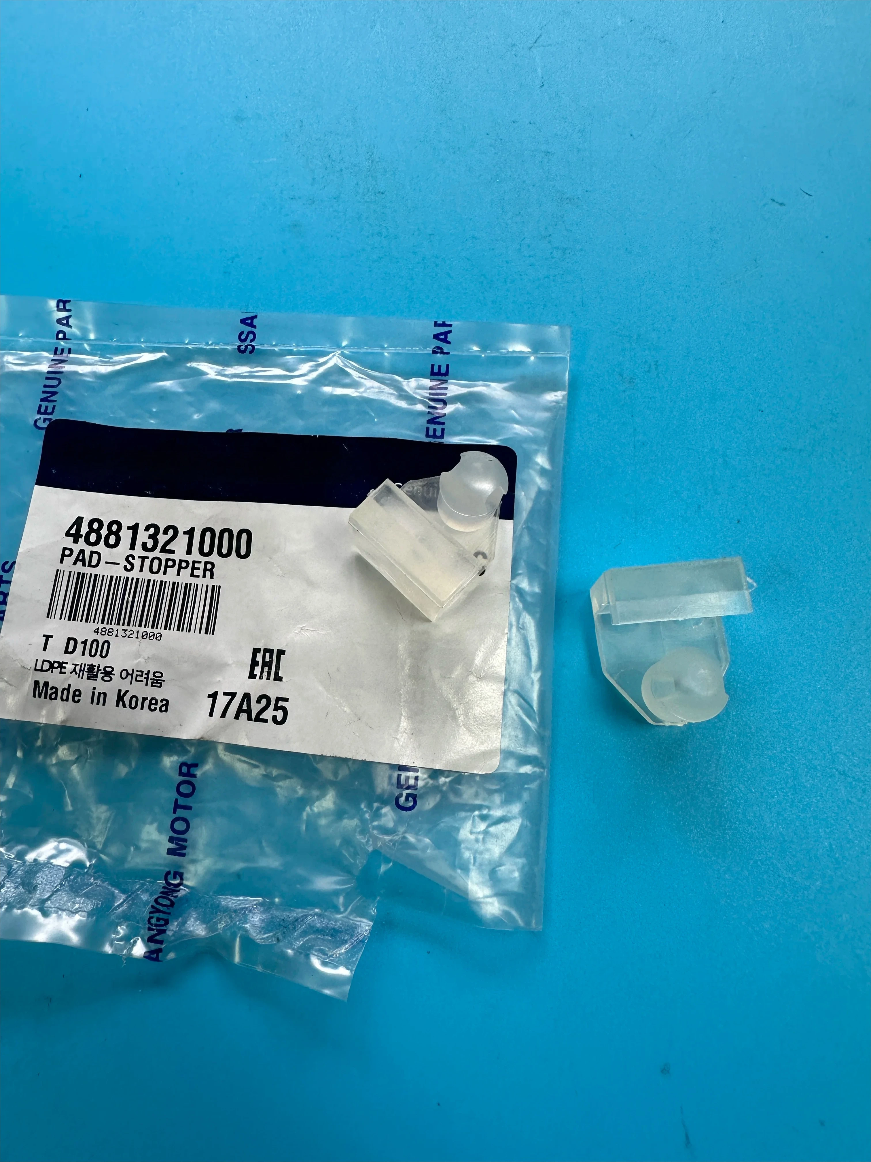 2PC Genuine Brake Pedal Stopper 4881321000 For Ssangyong Actyon Kyron  Actyon Sports Korando C  Rodius/Stavic II
