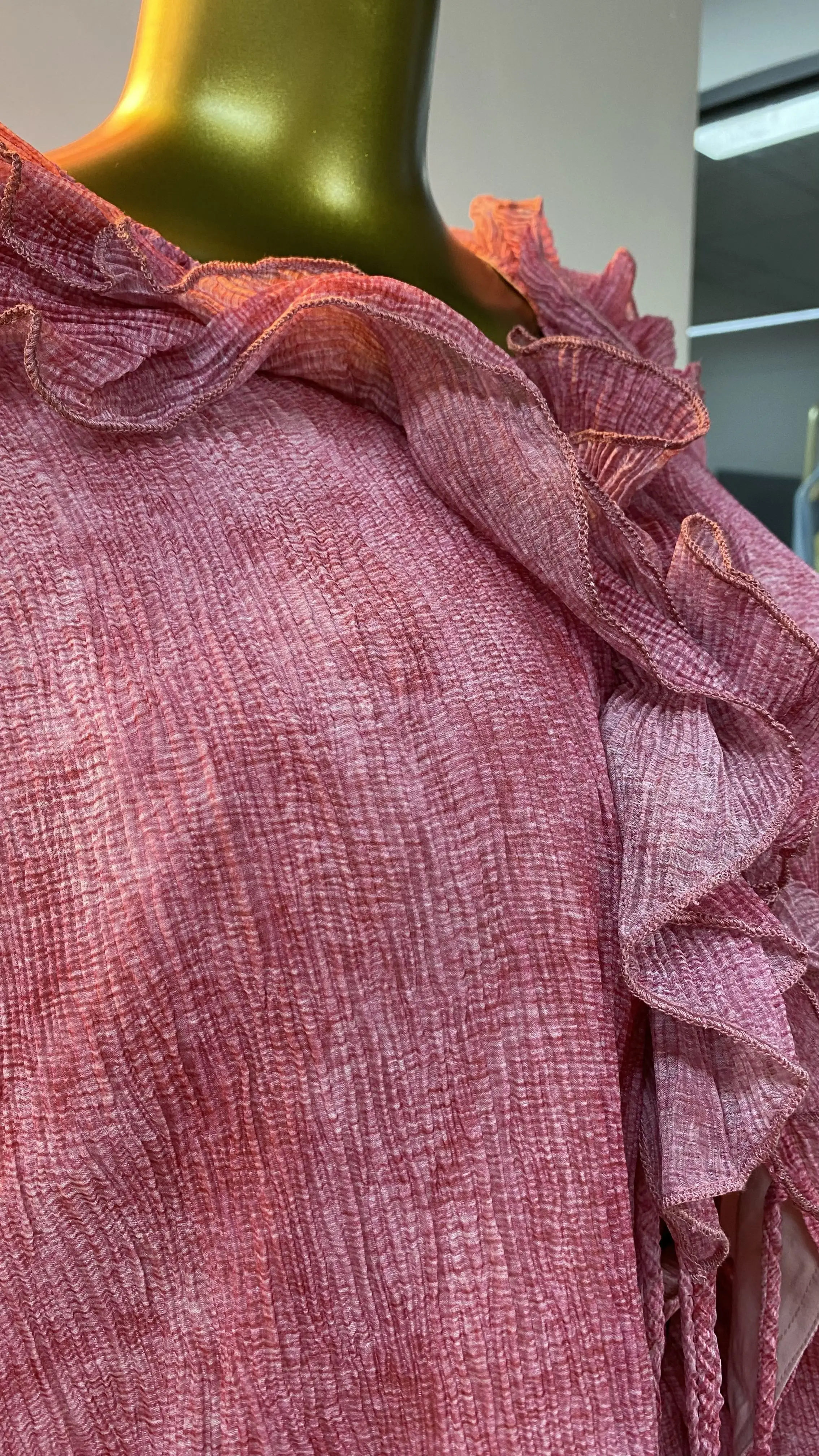 Abito in chiffon con volant tinta unita con cuciture floreali all'ingrosso per donna-GZMM373