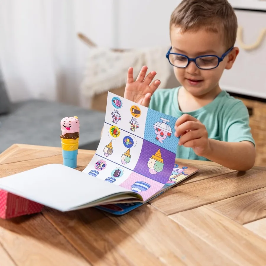 Autocollant Melissa et Doug Wow! ™   Tampon d'activité et tampon autocollant 24 pages, 300 autocollants, jouet Fidget d'art et d'artisanat, Char de collection