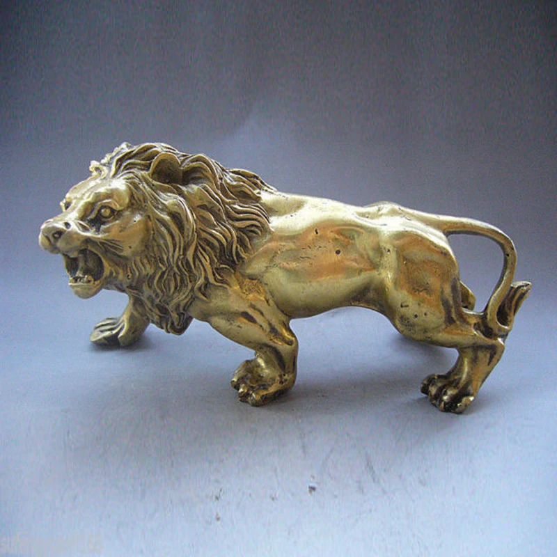 Collectible decorated chinese hand-made copper Lion statues