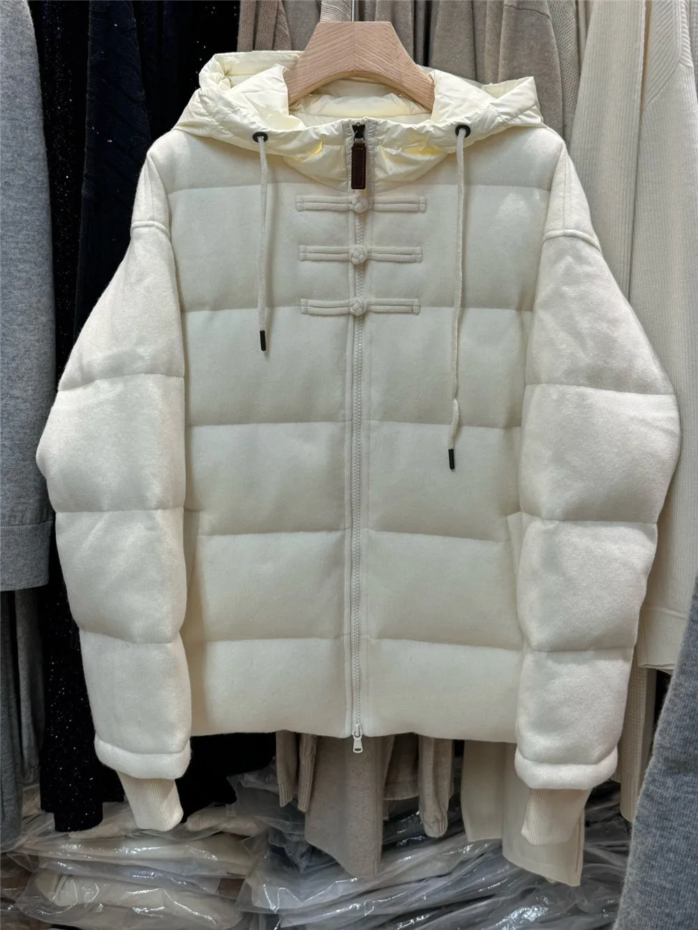 High-Quality Cashmere Knitted Stitching Goose Down Jacket Casual Loose Warm Hooded Bread Clothes