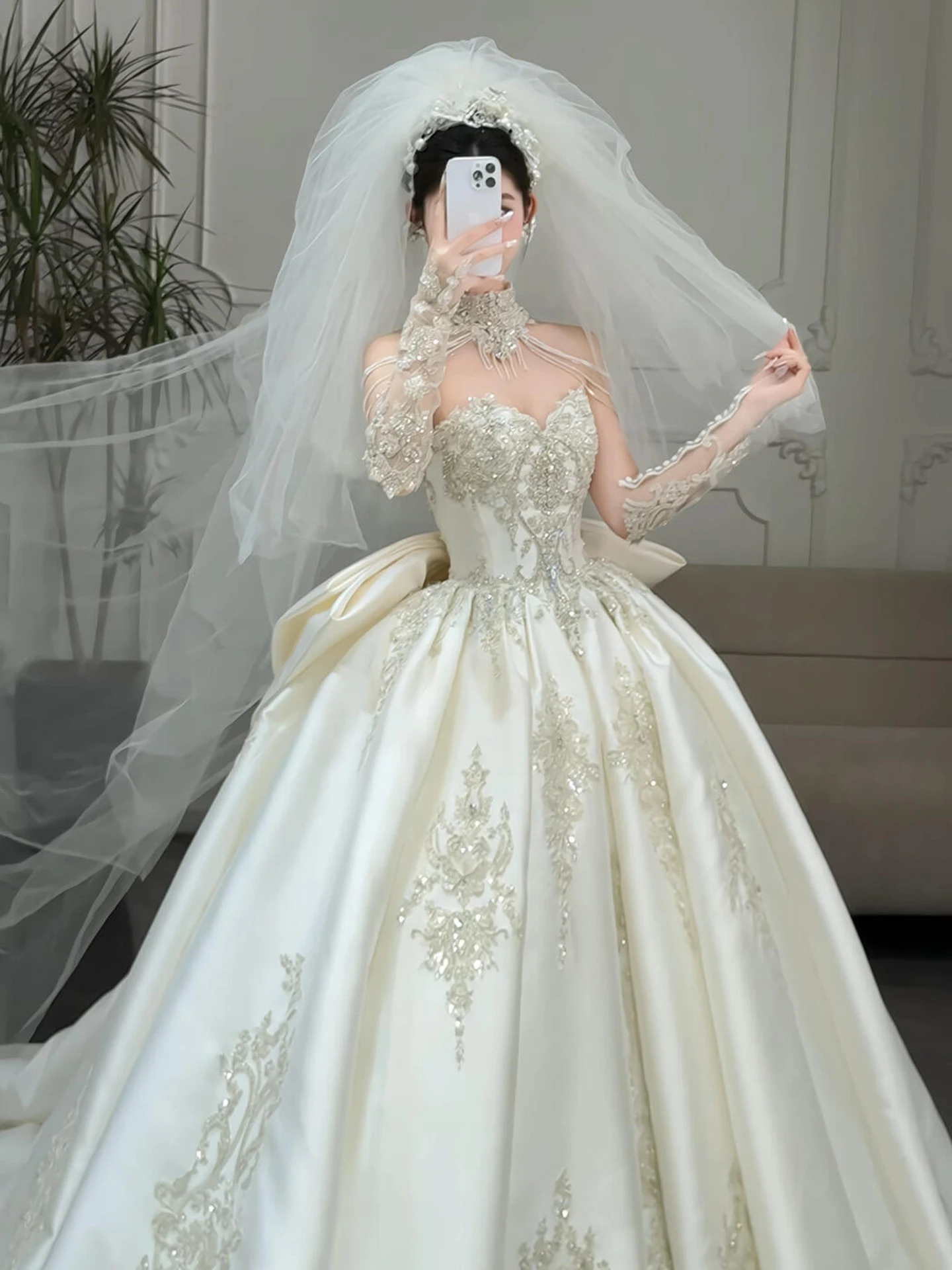 فساتين زفاف بدون حمالات، فستان زفاف فاخر من الساتان لحفلات الزفاف، فستان زفاف لامع مخصص #3