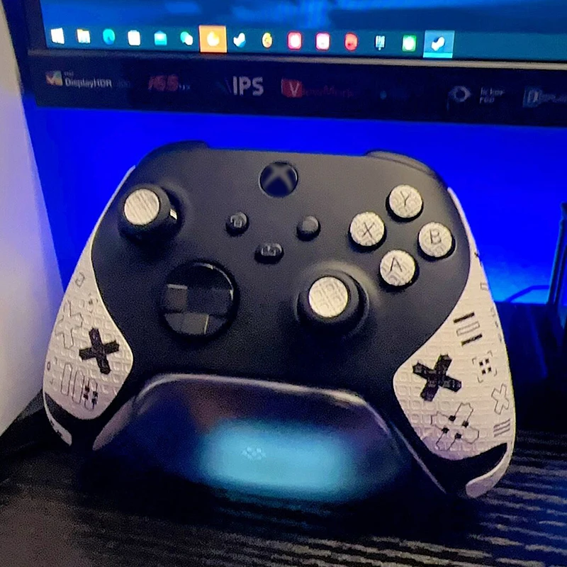 ملصقات جلدية مخصصة مضادة للانزلاق وماصة للعرق لحماية حافظة وحدة التحكم اللاسلكية Xbox Series S X