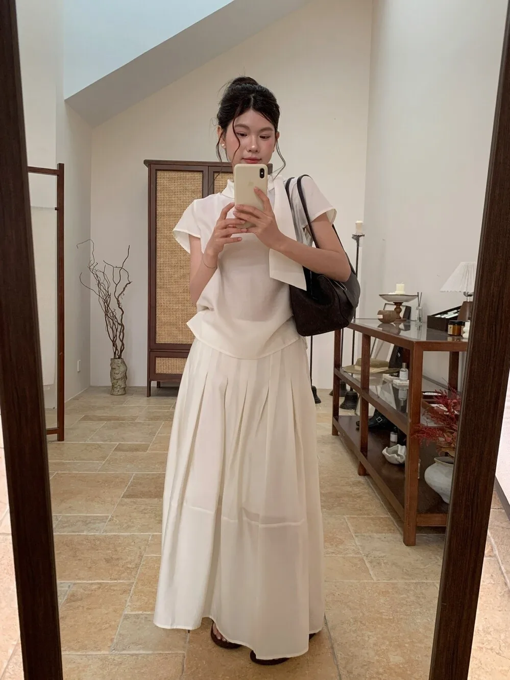 

Korean Style Light Weight Short Sleeve Ruffle Hem Silk Half Skirt Set with Belt round Neck Commute Style Summer Fashion Women...