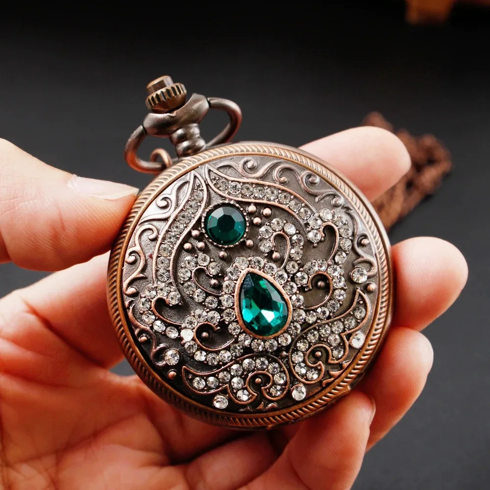 Luxury Emerald Gem Vintage Ladies Necklace Pocket Watch Digital Pendant Chain Clock Fashion Sculpture Women's Jewelry Gift