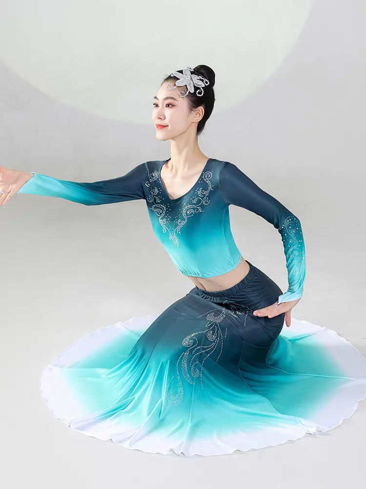 Chińska tradycyjna sukienka do tańca Dai dziewczyny kobiety Dai narodowy kostium taneczny dla fanów długa syrenka kostium pawia pawia sukienka do tańca